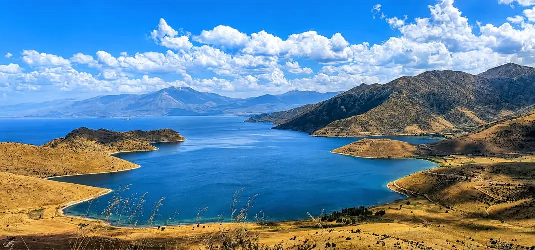 Van Gölü’nün saklı güzelliği milli park oldu