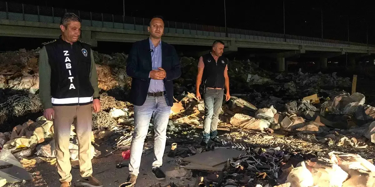 İzmir Bornova’da kaçak moloza karşı denetimler artırıldı