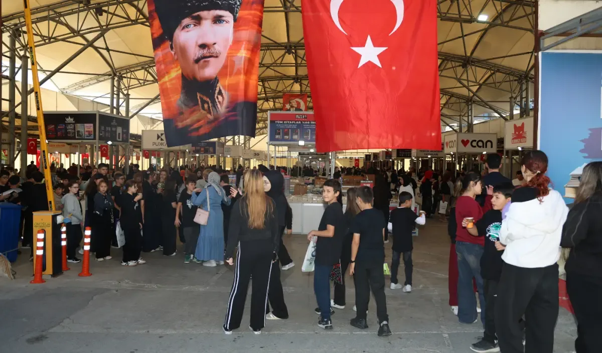Uşak Kitap Fuarı bugün açılıyor