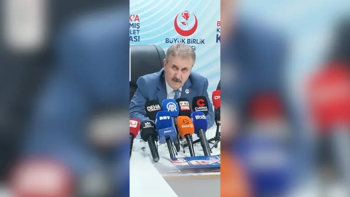 Mustafa Destici: Yazıcıoğlu davasında hak ettikleri cezayı alana kadar takipçisiyiz