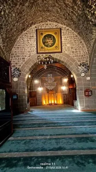 Kars’ın 329 yıllık tarihî mirası: Ali Ağa Camii geçmişten günümüze uzanıyor
