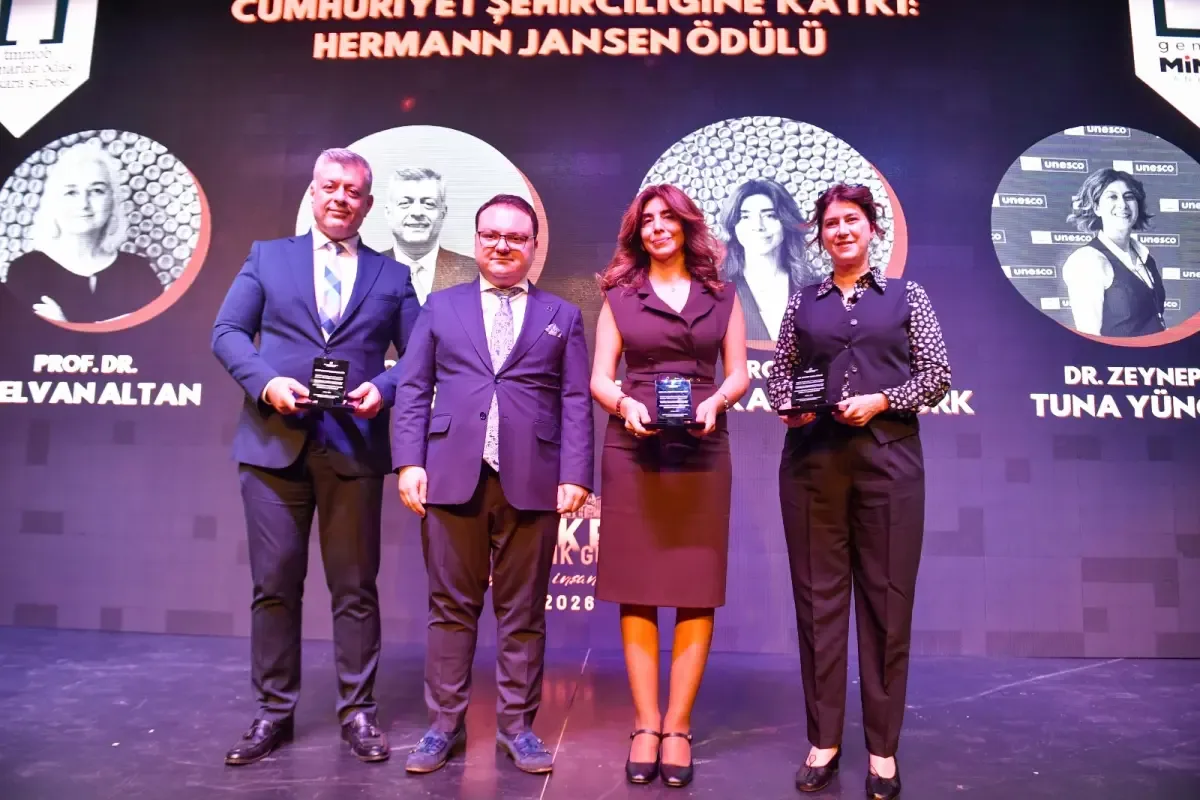 Ankara Kent Konseyi Başkan Vekili Savaş Zafer Şahin'e Jansen Ödülü