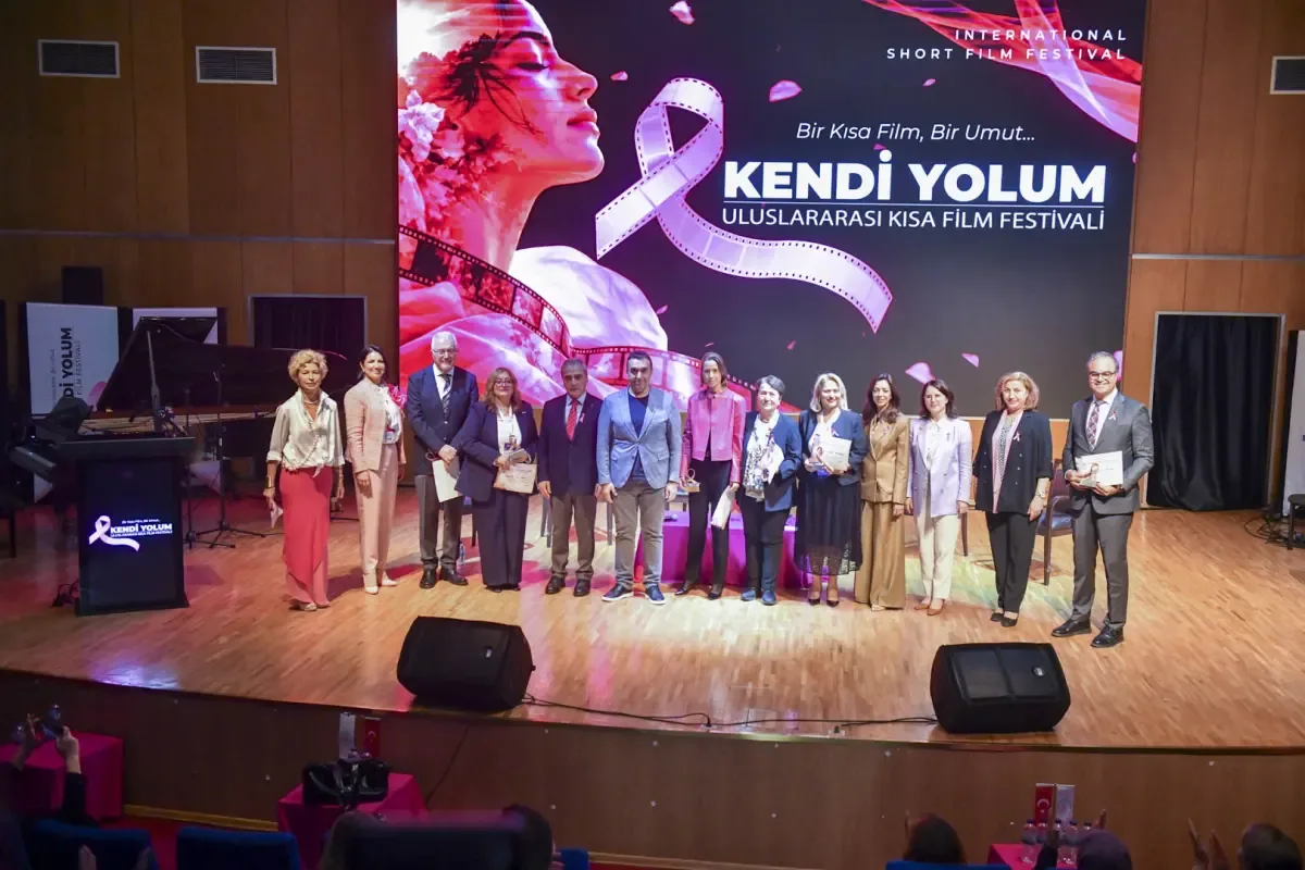 Kocatepe Kültür Merkezi “Kendi Yolum Uluslararası Kısa Film Festivali”ne ev sahipliği yaptı