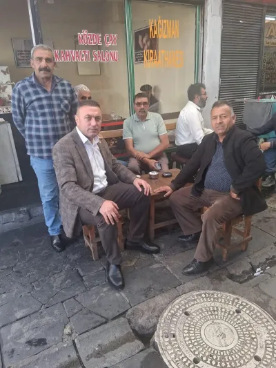 Kars’ta Ziraat Odası Başkanı çiftçinin yanında