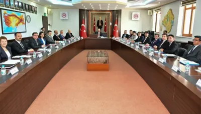 Vali Erin: “Çalınmadık kapı, ulaşılmadık vatandaş bırakmayacağız”